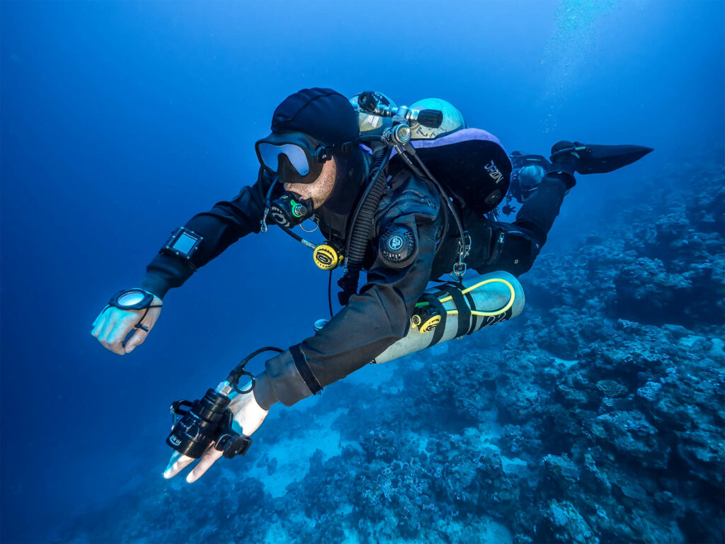 tec diving couse from Intro to tech, Advanced Nitrox, deco procedures, tdi helitrox, extended range