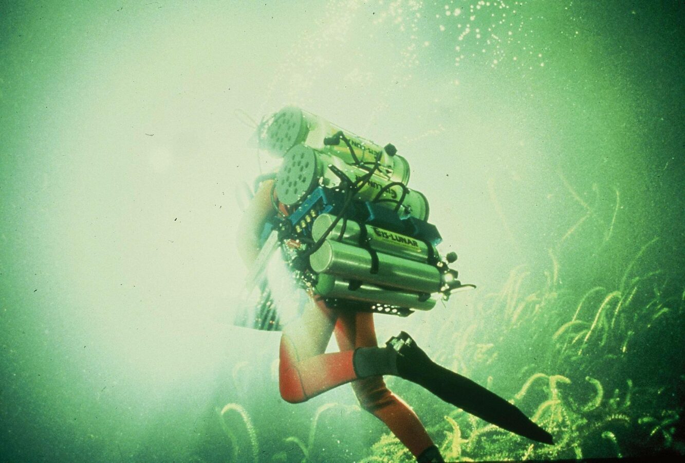 Rebreather diving in the early days